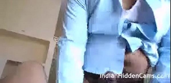  Married Indian Couple Real Life Sex Video - XVIDEOS.COM